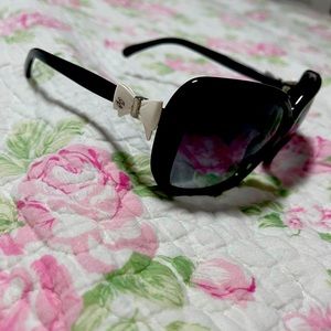 Chanel 5171 Black & White Bow sunglasses